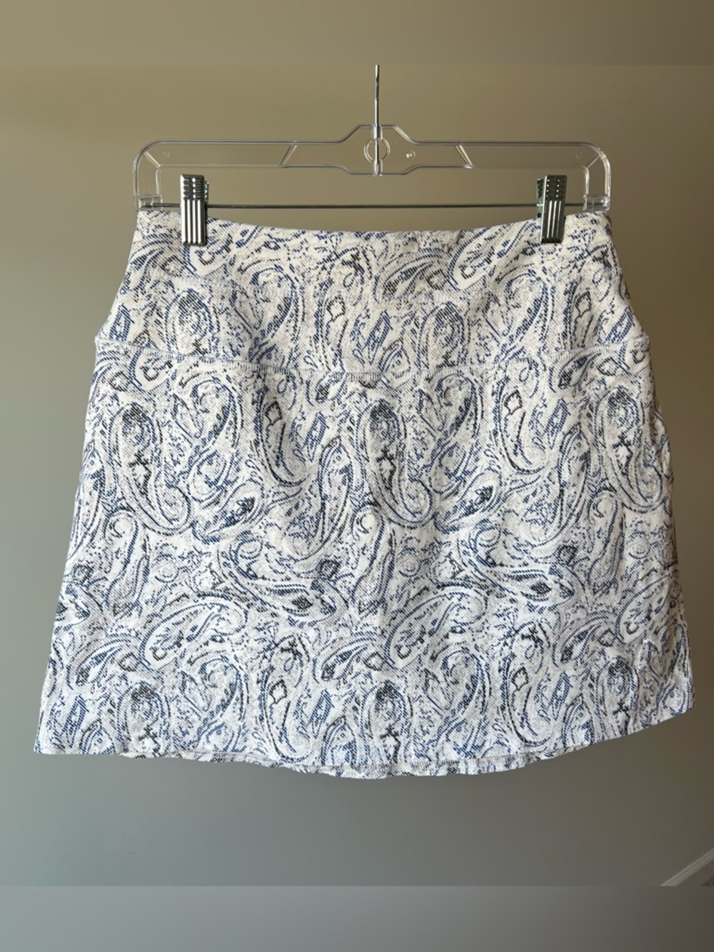 Blue Paisley Skort Petite M Revolutionary Tummy Control Golf Tennis